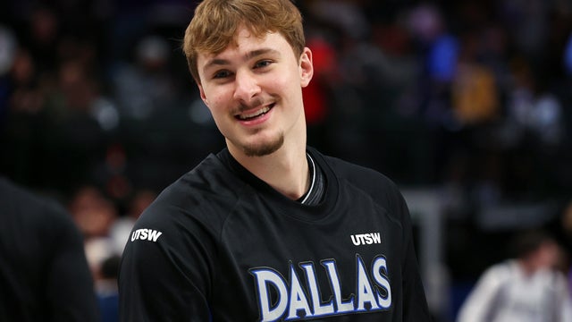 Los Angeles Lakers v Dallas Mavericks 