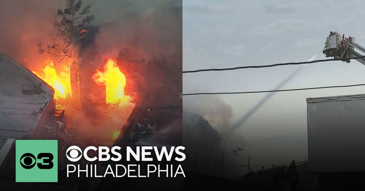 Fire mostly contained after damaging building in Kensington section of ...