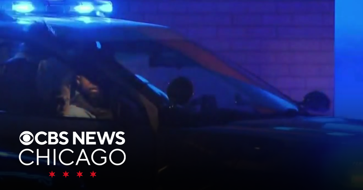 City leaders address Memorial Day weekend safety - CBS Chicago