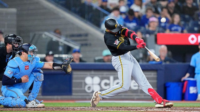 Pittsburgh Pirates v Toronto Blue Jays 