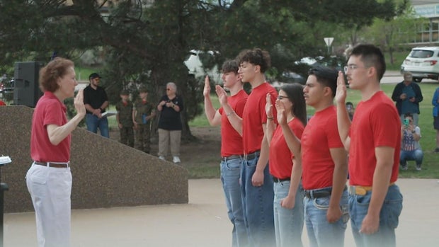 usmc-enrollment-5pkg-frame-1837.jpg