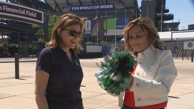 med-eagles-cheerleader-caretaker-dementia-raw-concatenated-113516-frame-13147.jpg 