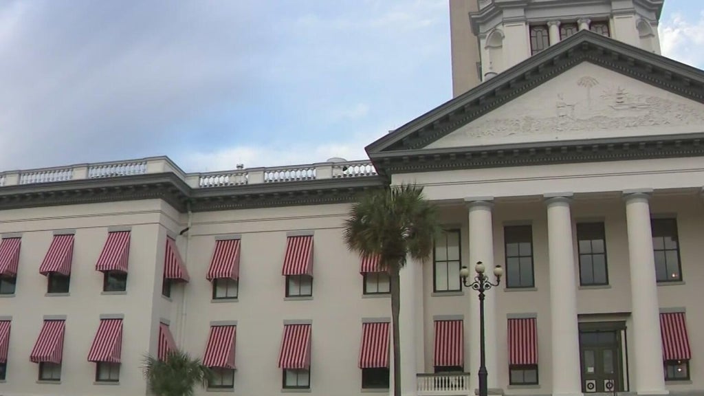 Florida lawmakers pass new budget