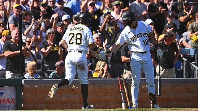 Minnesota Twins v Pittsburgh Pirates 