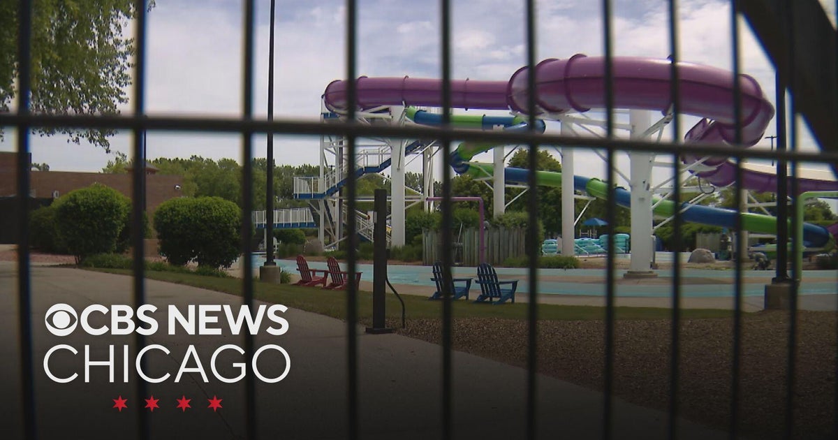 Orland Park aquatic center closes due to E. coli cases - CBS Chicago