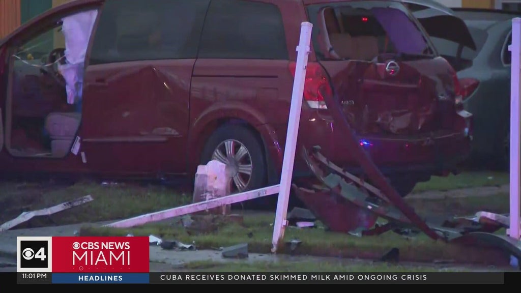 Car crashes into southwest Miami home
