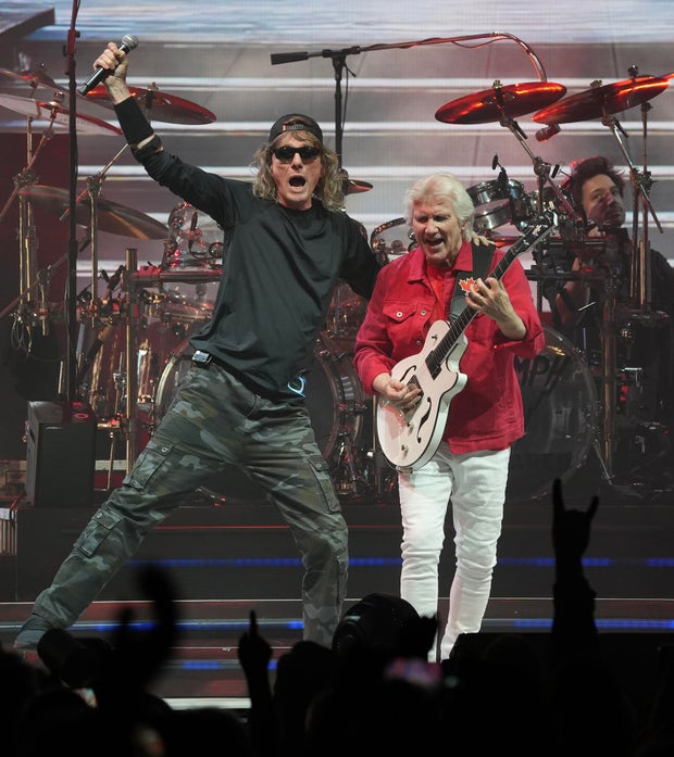 sm-gallery-triumph-allstate-arena-rosemont-051326-jake-barlow-7078.jpg 