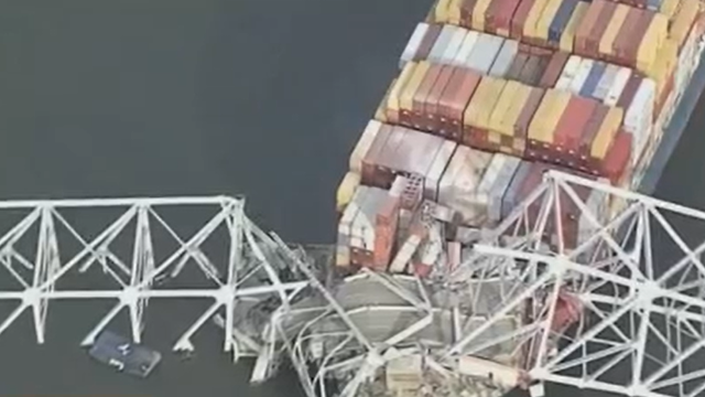 bridge-collapse.png 