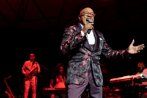 Peabo Bryson And Regina Belle In Concert - Detroit, MI