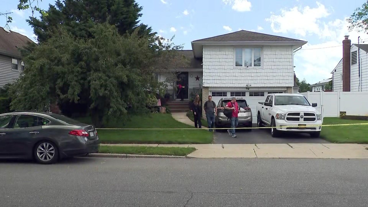 Deadly Stabbing news - Today’s latest updates - CBS New York