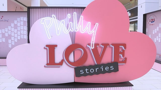 23pkg-ea-philly-love-letters-frame-376.jpg 