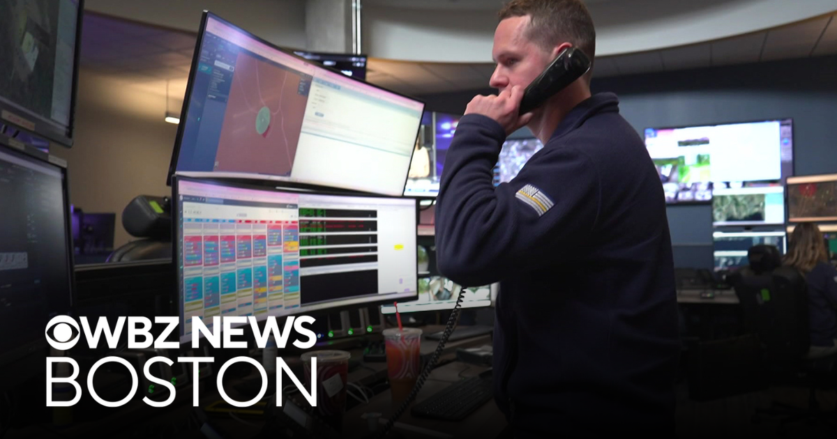 How 911 dispatchers are preparing for influx of World Cup fans in Foxboro
