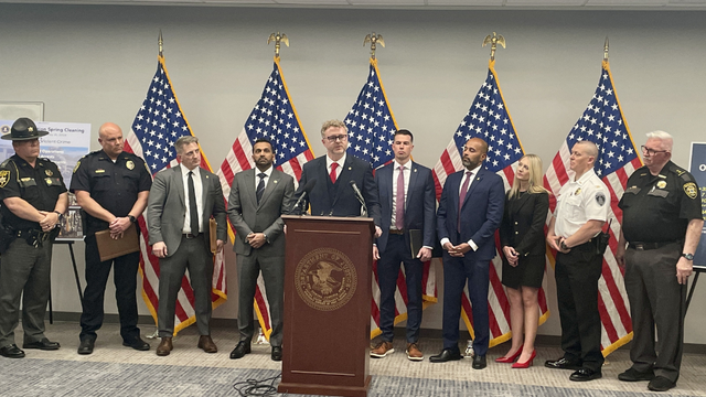 press-conference-1-0.jpg 