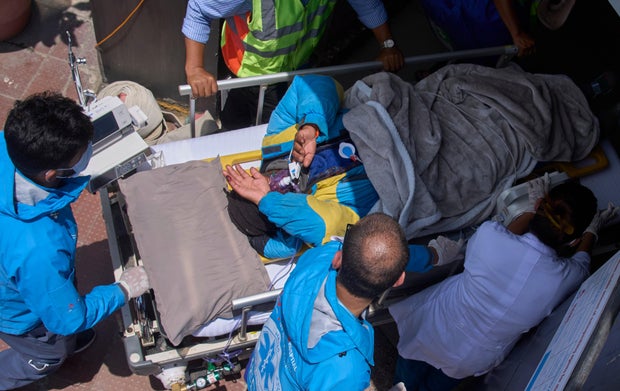 CORRECTION Nepal Everest Sherpa Rescued 