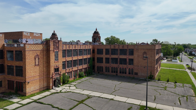 detroit-cooley-high-school.png 