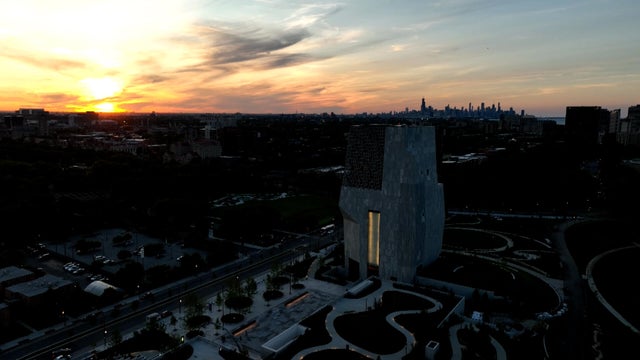 obama-center-still.jpg 