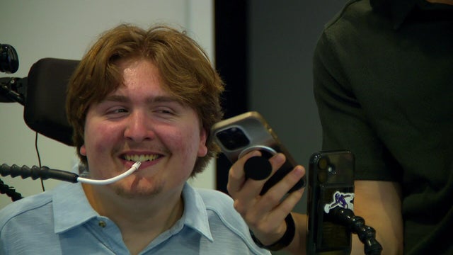 6p-pkg-ethan-glynn-graduation-wccoalv8.jpg 