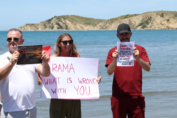 Albanians Protest At Development Of The PishÎ Poro-Narta Reserve 