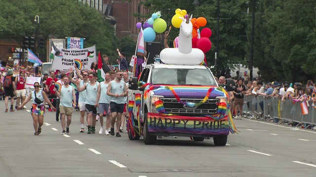 pride2.jpg 