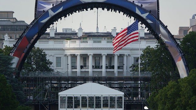 White House South Lawn UFC Construction 