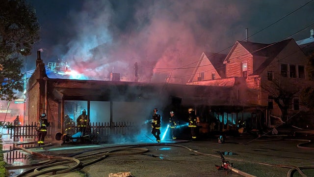 pulaski-and-eddy-fire-1.jpg 