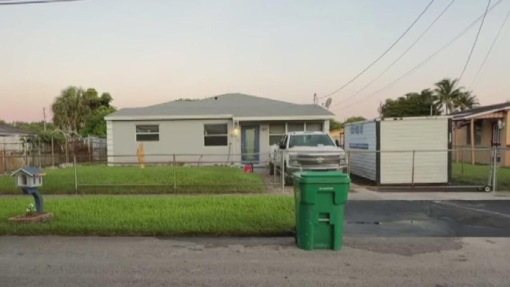 Man dies after being found in Lauderhill driveway suffering from gunshot wound, police say