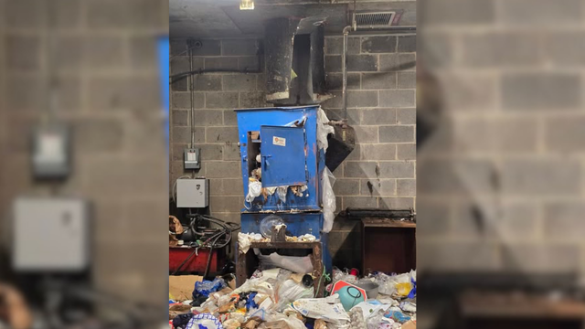 trash-chute-rescue-1.png 
