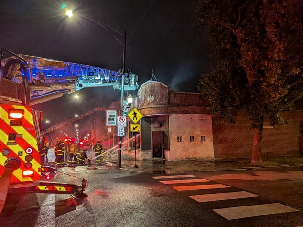 pulaski-and-eddy-fire-2.jpg 