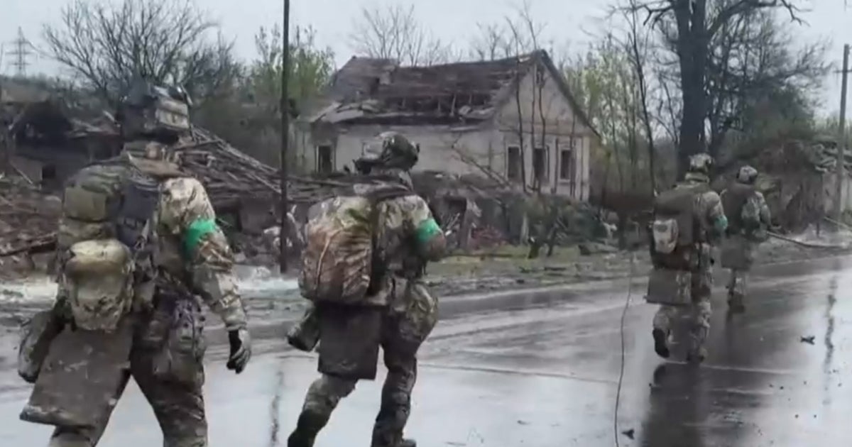 Russia war rages on as Ukraine generals claim advances against Putin's troops