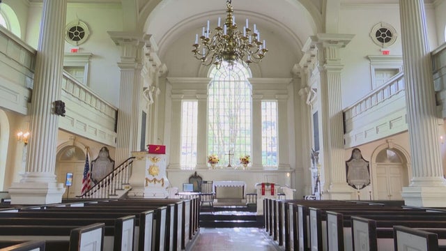 Interior image of the Christ Church sanctuary 