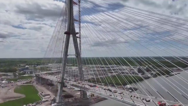 Officials anticipate opening of Gordie Howe International Bridge 