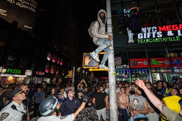 Knicks Fans Gather Around NYC To Watch Game 4 Of The NBA Finals Against The San Antonio Spurs