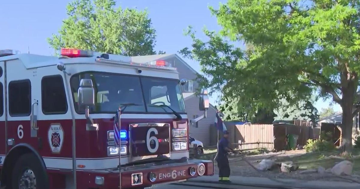 10 people in Aurora displaced after fire damages home - CBS Colorado