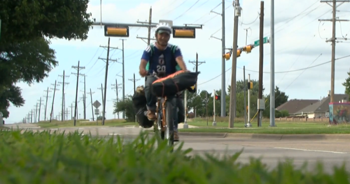 Man bikes from Pittsburgh to Dallas to watch his home team’s World Cup match