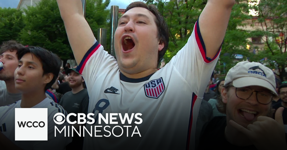 Fans cheer on Team USA at World Cup party in downtown Minneapolis