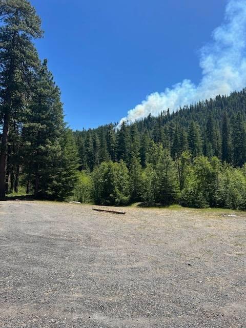 Fighter jet crashes in Washington state, sparking wildfire