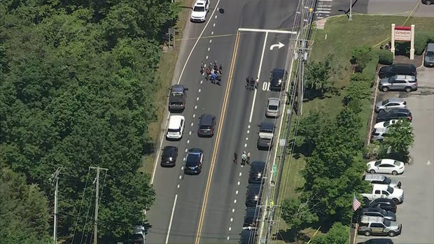stafford-ice-agent-struck-kyw-chopper-hi-res-still-11-40-2212.jpg 