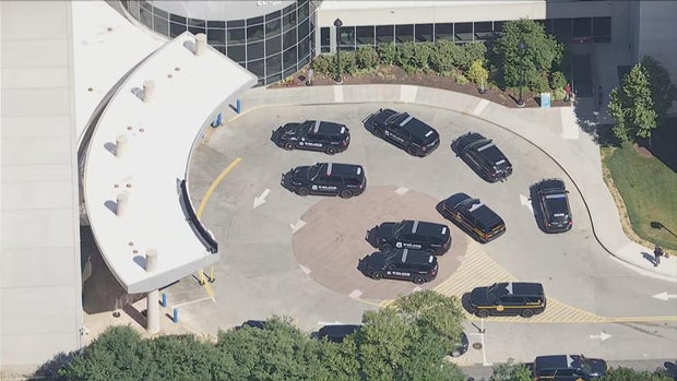2 people shot at Wilmington Hospital as police search for "possible active shooter"