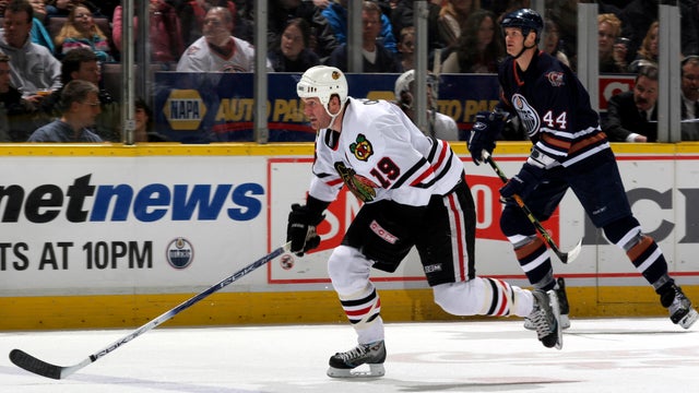 Chicago Blackhawks v Edmonton Oilers 