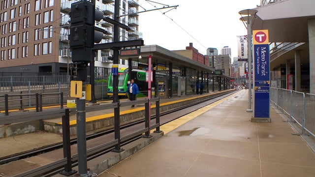 12p-vo-new-blue-line-extension-wccoaom9.jpg 