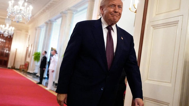 Donald Trump awards the Medal of Honor - Washington 
