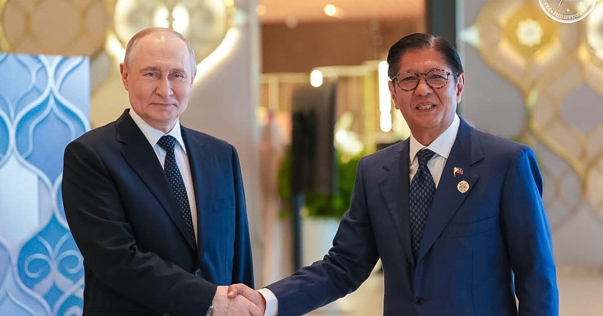 Русия освободи 24 филипинци, след като президентът на Филипините Маркос разговаря с Путин