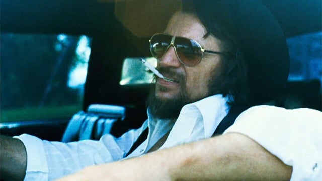 waylon-jennings-1280.jpg 