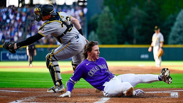 Pittsburgh Pirates v Colorado Rockies 