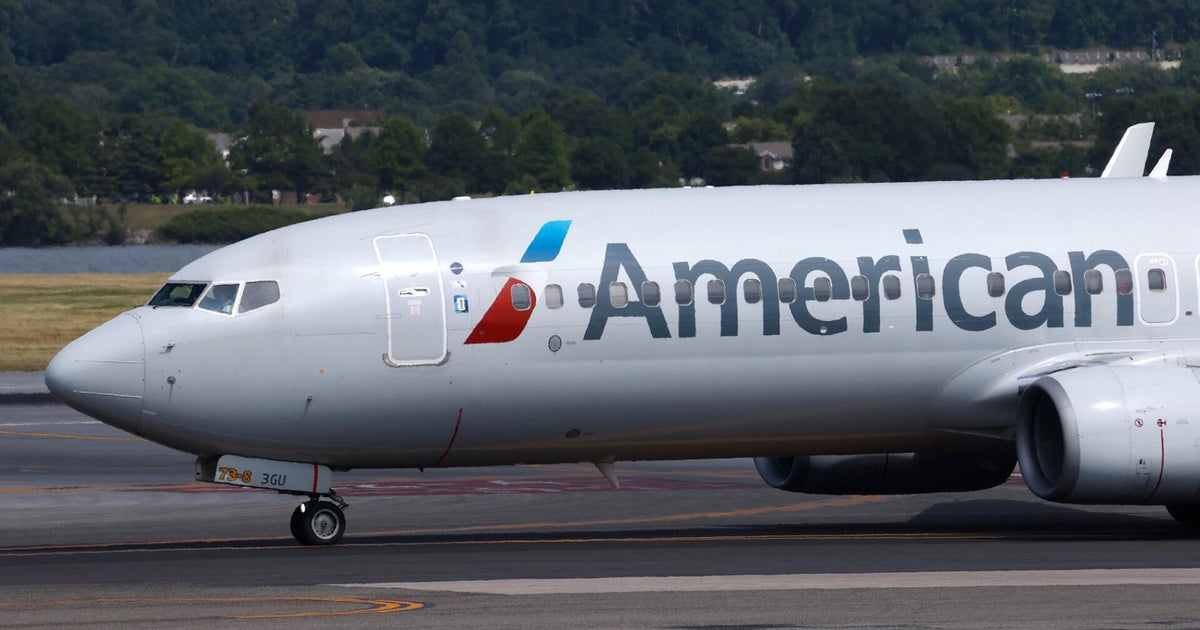 Pilot reports biting passenger on American Airlines flight