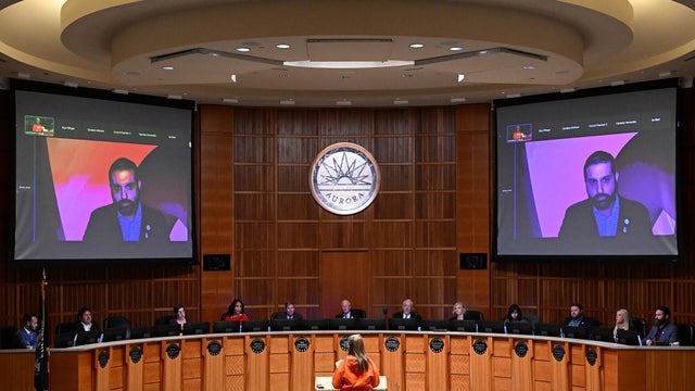 Aurora city council weekly meeting 
