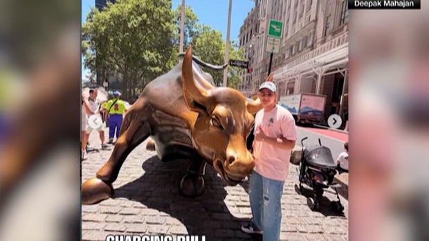 rozner-12p-pkg-ll-horse-wcbsi74y-hi-res-still.jpg