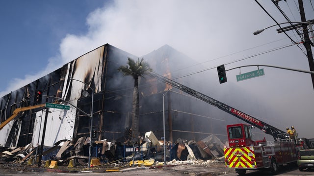Lineage Logitics Cold Storage warehouse fire 