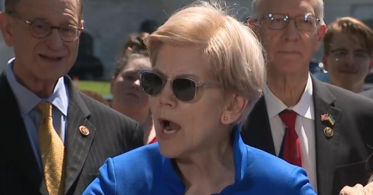 Democratic lawmakers slam Trump for not signing housing act
