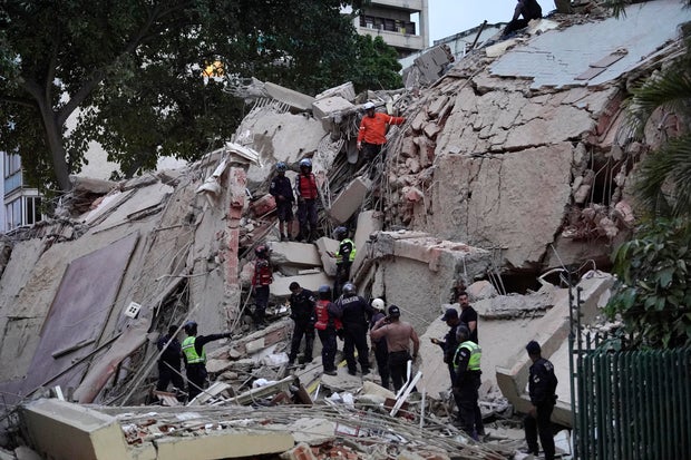 Venezuela quake survivors describe devastation: "Everything collapsed"